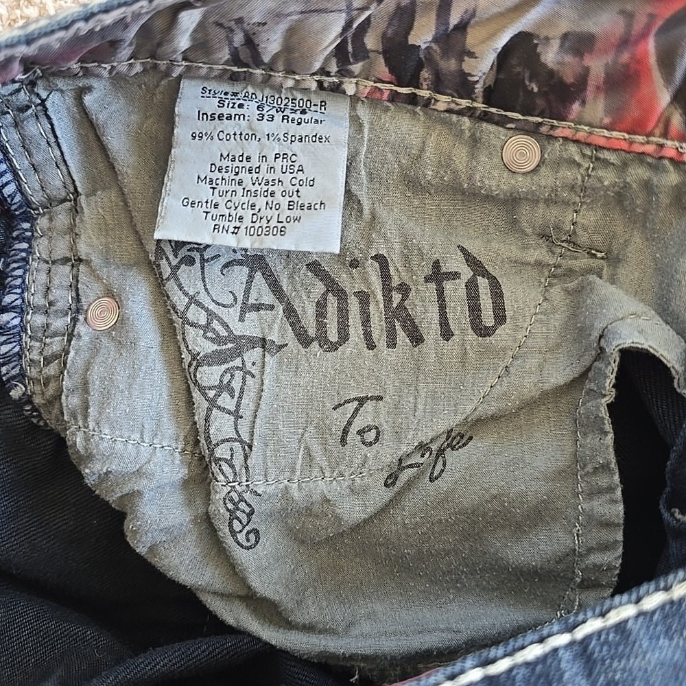 Adiktd Dark Wash Embroidered Rhinestone Studded Bootcut Jeans Size 6/33 Y2K - Picture 15 of 16
